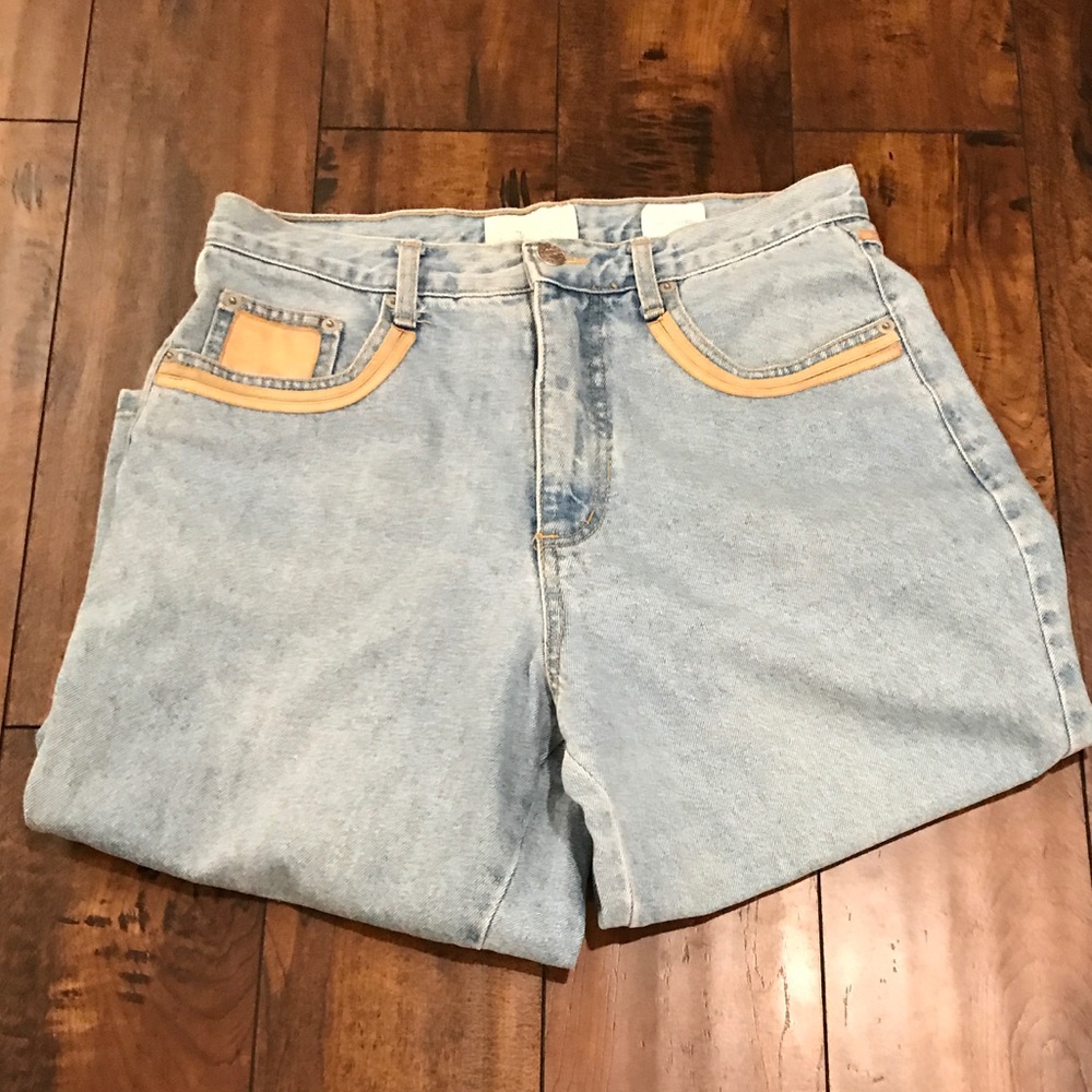 3/25$ Vintage Cache mom jeans